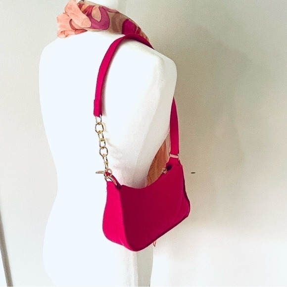 Barbie Style Hot Neon Pink Shoulder Bag Purse Women or Girls - New NWOT - Picture 3 of 11